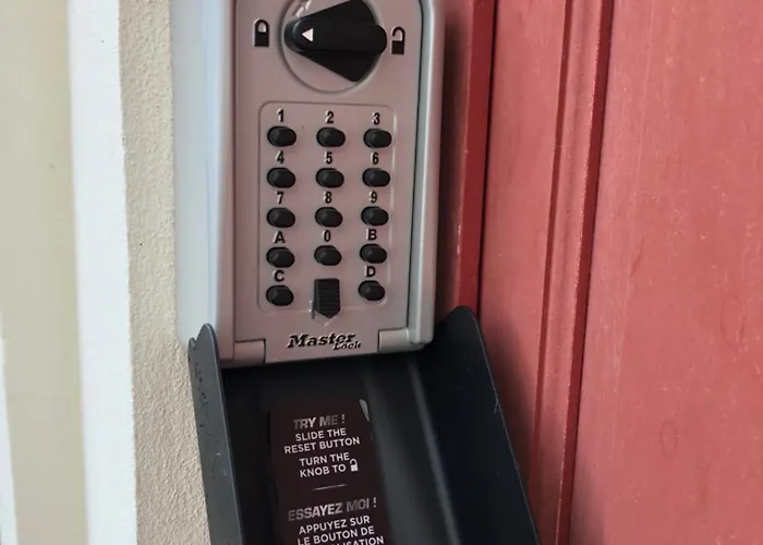 Superbe 4 Personnes Abatilles Avec Parking 500m Péreire Apartamento *